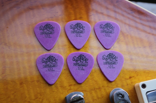 Imagem 2 de 6 de Palheta Dunlop Tortex 1.14mm Roxa Guitarra Kit 6 Unidades