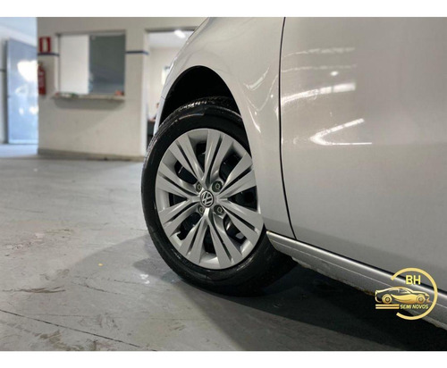 Volkswagen Voyage W/ 1.6L MB5