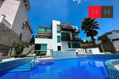 Casa En Renta En El Pedregal La Calera