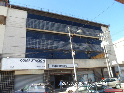 Imagen 1 de 9 de Edificio En Venta, Calle Páez, Maracay