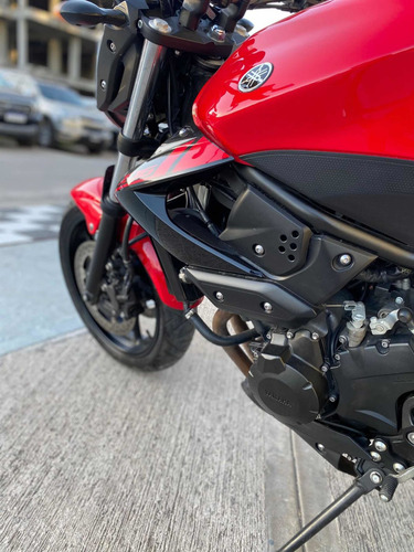 Imagen 18 de 21 de Yamaha Xj6 2011