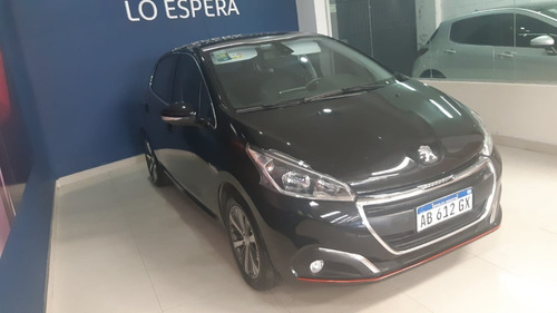 Peugeot 208 Feline