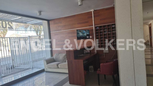 Atractivo Departamento Excelente Ubicación