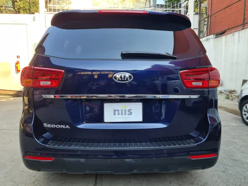 Kia Sedona 3.3 V6 Ex Pack At