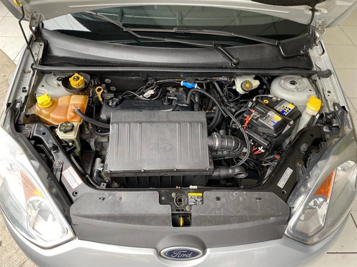 Ford Fiesta Sedan 1.6 Rocam (flex) Flex Manual