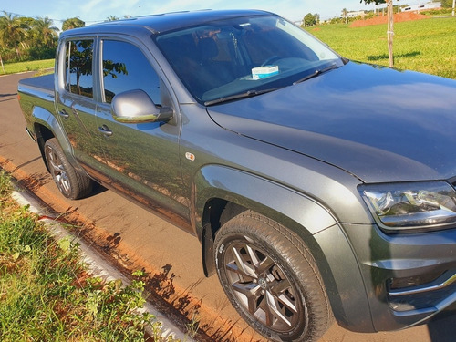 Volkswagen Amarok 2017 2.0 Highline Cd. 4x4 4p Unico Dono