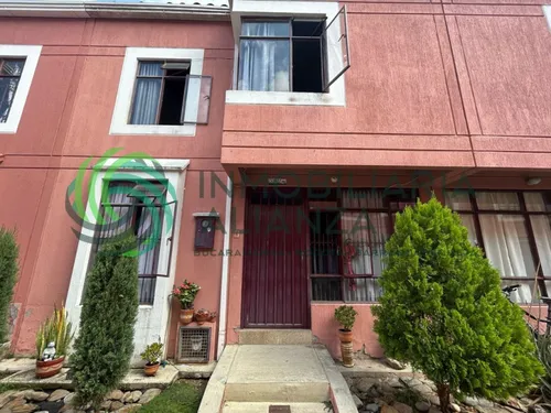 Casa En Venta En La Rioja. Cod V61695