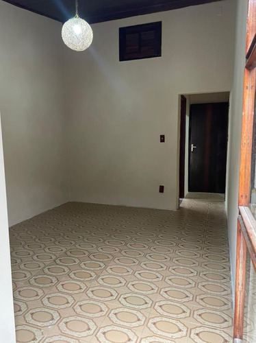 Alugo Casa No Indaiá A 250m Da Praia - (iptu Incluso)