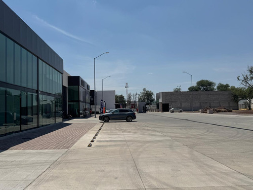 Bodega Con Show Room En Renta Punto Unión, León, Gto