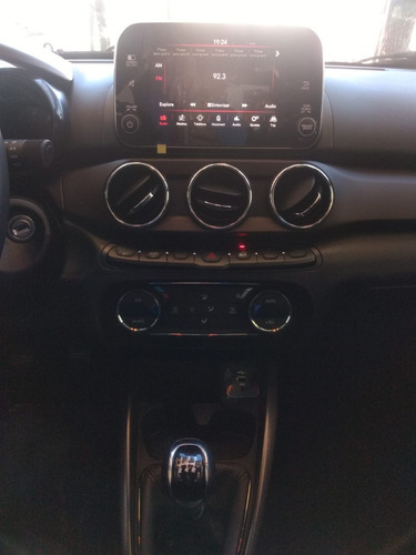 Imagen 8 de 14 de Cronos Precision 1.8 16v My22 - N