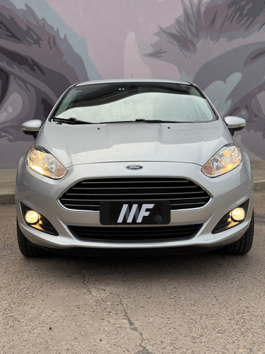 Ford Fiesta Kinetic 1.6 Titanium 120cv