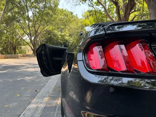 Mustang 2017 Ecoboost Único Dueño Factura Original