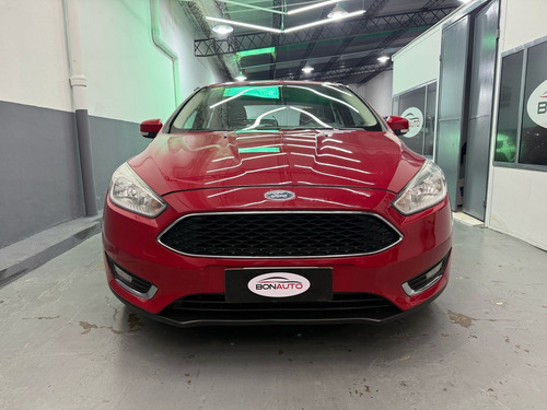 Ford Focus III 2.0 Sedan Se Plus Mt