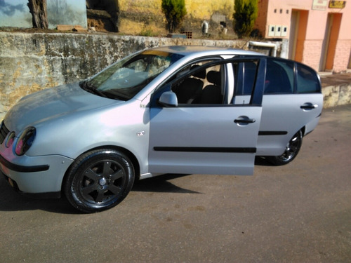Volkswagen Polo Sedan 2004 1.6 4p
