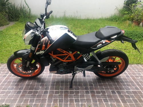 Duke 390 Ktm Moto Usada Impecable Naked 12 Cuotas S/ Int!