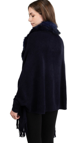Imagen 2 de 8 de Poncho Capa Con Mangas Mio Mio Pelo Sintetico Suave Estrech.