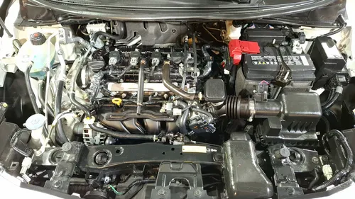 Nissan Versa 1.6 Advance Cvt