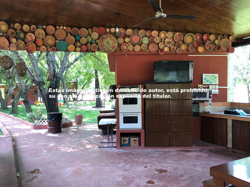 Quinta Campestre Para Uso Familiar Y También Con Instalaciones Para Rentar Para Eventos En Carretera San Mateo-santiago