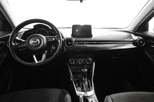 Imagen 12 de 15 de Mazda Mazda 2 2018 1.5 Touring 5p At