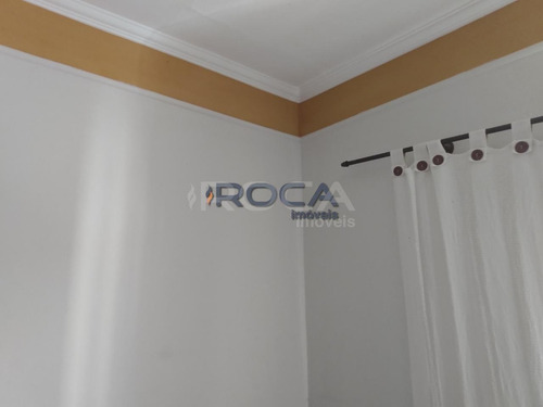 Venda De Apartamentos / Padrão Na Cidade De São Carlos 24509