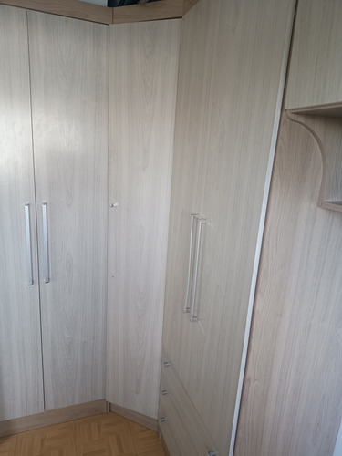 Apartamento 2 Dorm. 1 Suite. 34 Metros