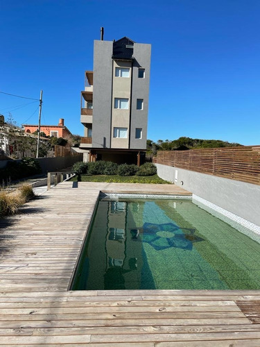 Imagen 19 de 20 de Los Pinos -moderno Departamento Frente Al Mar