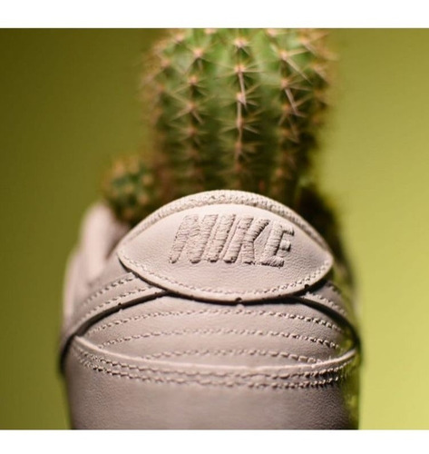 Imagen 4 de 4 de Maceta Tenis Air Force