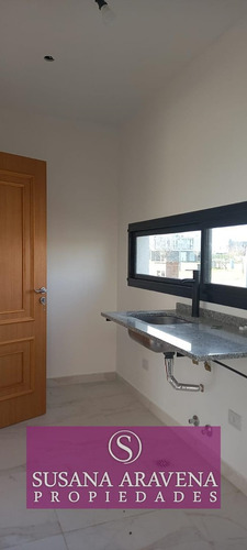 Casa En Alquiler En Puertos Del Lago, Escobar