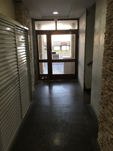 Imagen 2 de 14 de Depto. 2 Ambientes (sobre Peatonal) 4 Personas *llave 70*