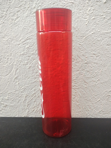 Cilindro Coca Cola Botella Para Agua Rojo Transparente (Usado)