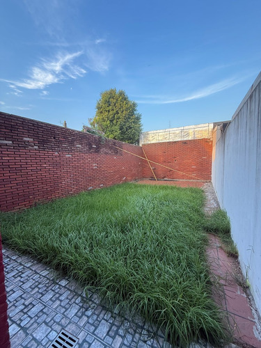 Casa En Venta Ubicado En Adrogué, Almirante Brown, G.b.a. Zona Sur