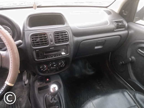 Renault Clio 1.2 Mio Confort Abs Abcp 2015