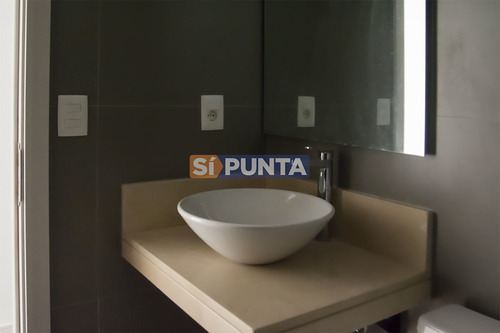 Imagen 13 de 30 de Departamento En Venta, 3 Dormitorios, En Edificio Pampas.