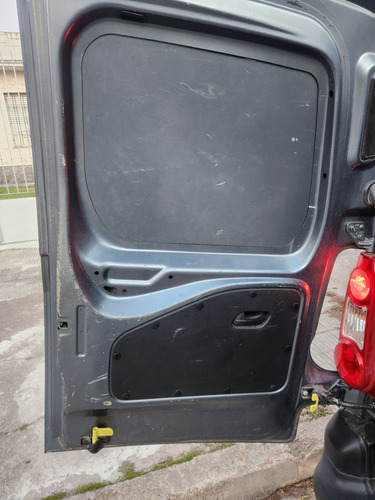 Peugeot Partner B9