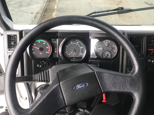Imagen 8 de 13 de Ford Cargo 1721