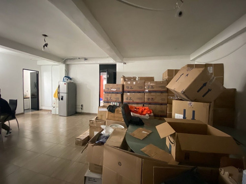 Edificio Comercial En Zona Muy Transitada