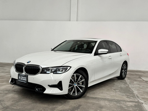 BMW Serie 3 2.0 330i Sport Line At