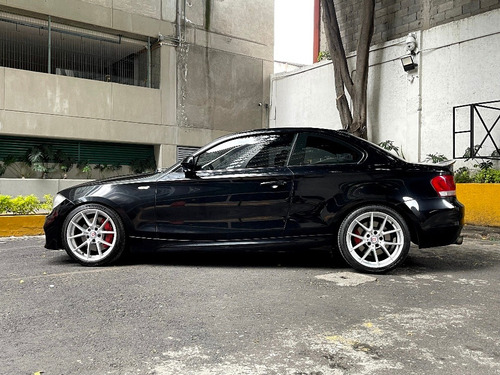 Imagen 4 de 15 de Bmw Serie 1 2011 3.0 Coupe 135i At