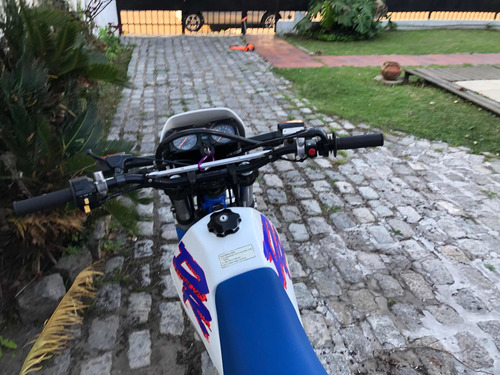 Imagen 2 de 17 de Suzuki Dr 350 Sp