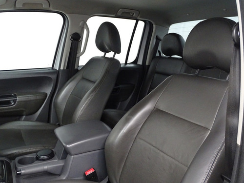 Imagem 7 de 11 de Amarok 2.0 Trendline 4x4 Cd 16v Turbo Intercooler Diesel 4p