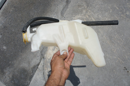 Deposito Agua Radiador Durango 2014 2016 2017 2018 2019 3.6 (Usado)