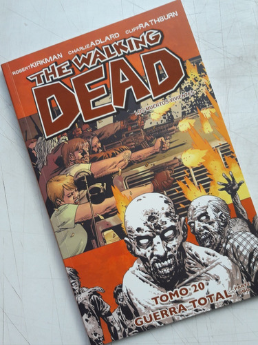 The Walking Dead Tomo 20, Comic Kamite
