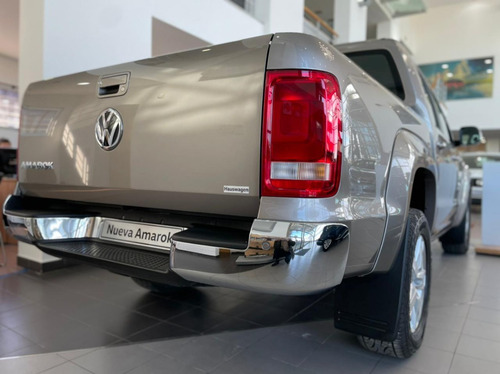 Imagen 7 de 25 de Volkswagen Amarok Highline 4x2 At 180cv - Brian Avalos