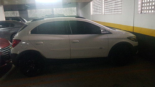 Imagem 6 de 6 de Chevrolet Onix 1.4 Mpfi Activ 8v Flex 4p Automático