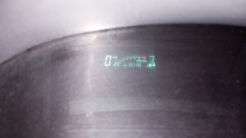 Toyota Yaris 2004, 370170 Km. Con Detalles Por El Año