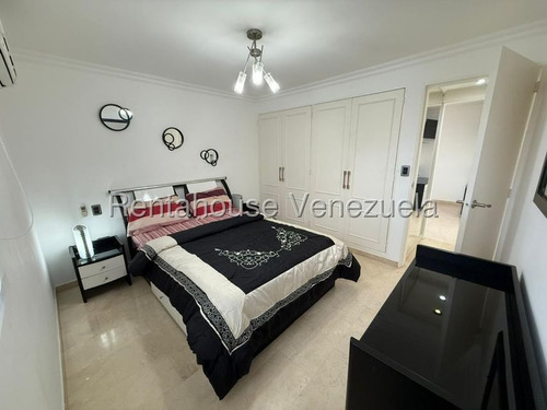 Apartamento En Alquiler Colinas De La Tahona 25-22801