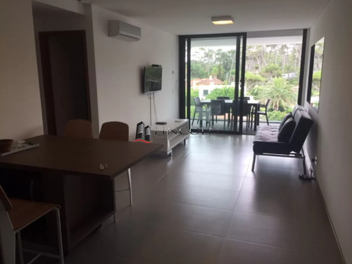 Alquiler Apartamento 1 Dormitorio De Categoría Punta Del Este