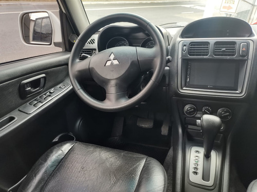Mitsubishi Pajero TR4 2.0 4X2 16V 140CV FLEX 4P AUTOMÁTICO