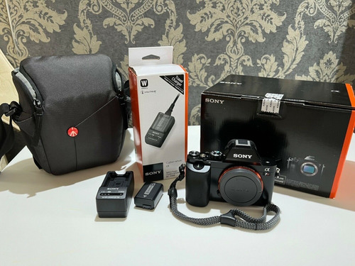 Imagen 3 de 4 de Sony Alpha A7r Ii 424 Mp Mirrorless Digital Camera Black