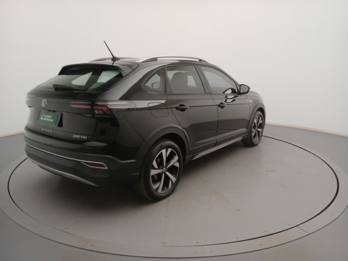 Volkswagen Nivus 1.0 200 TSI TOTAL FLEX HIGHLINE AUTOMÁTICO